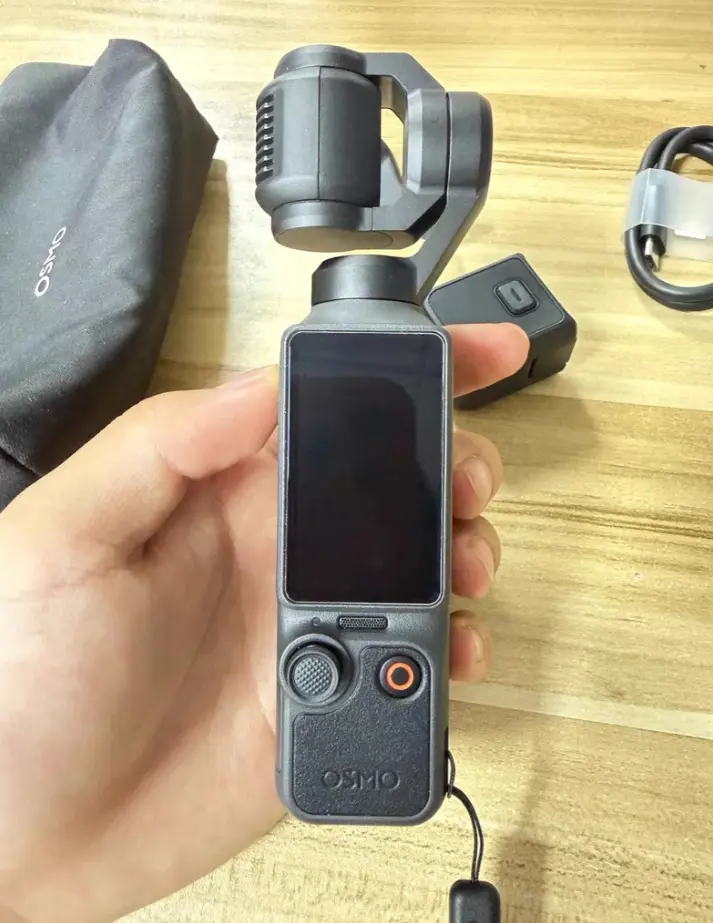 DJI Osmo Pocket 4 Standard Combo 1" CMOS Gimbal Camera