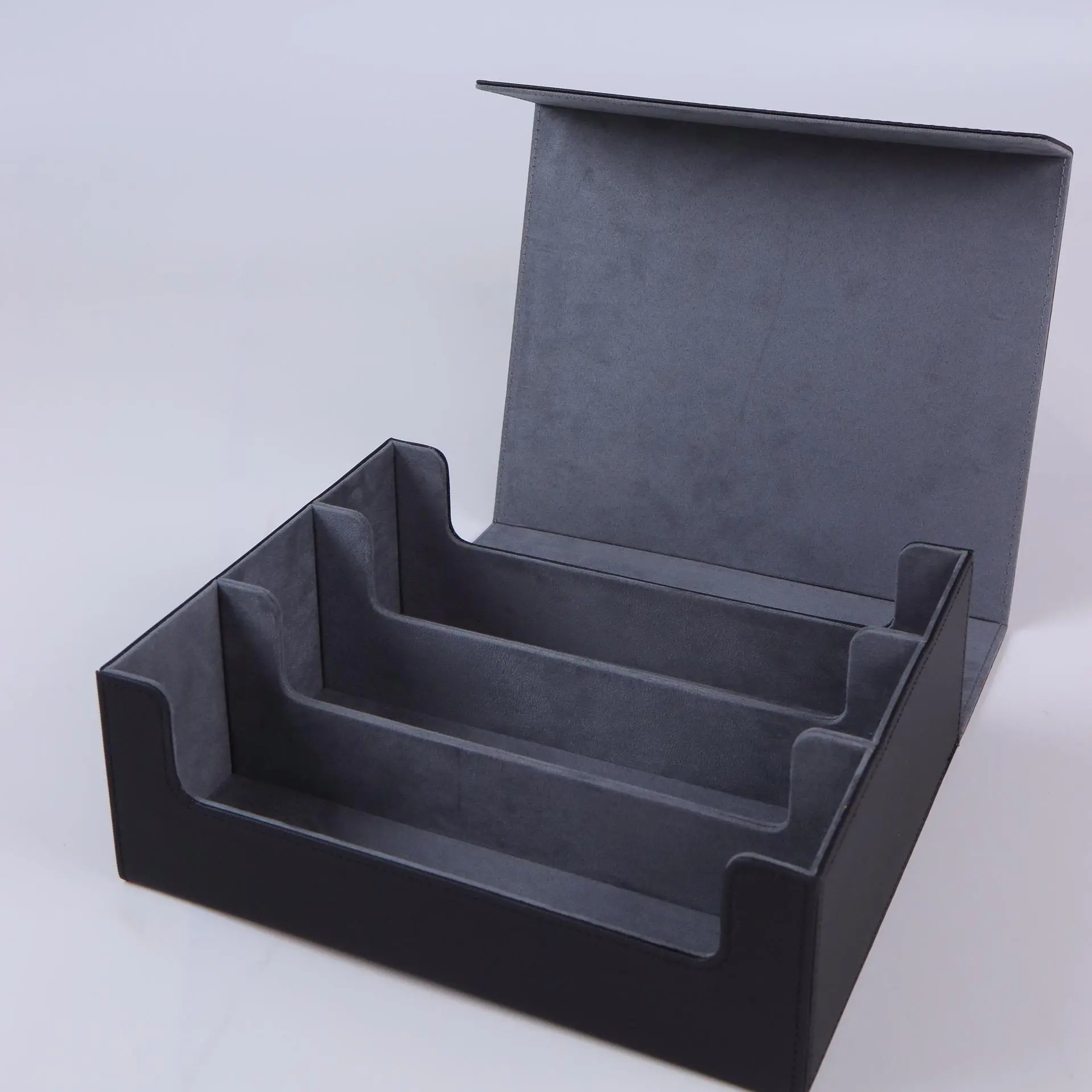 Card Storage Box, 1 Piece Multi-grid Card Storage Box with Magnetic Closure, Large Capacity Game Card Storage Box for Home Office, Card Hobby Box, Trade Card Box, Trading Card Storage