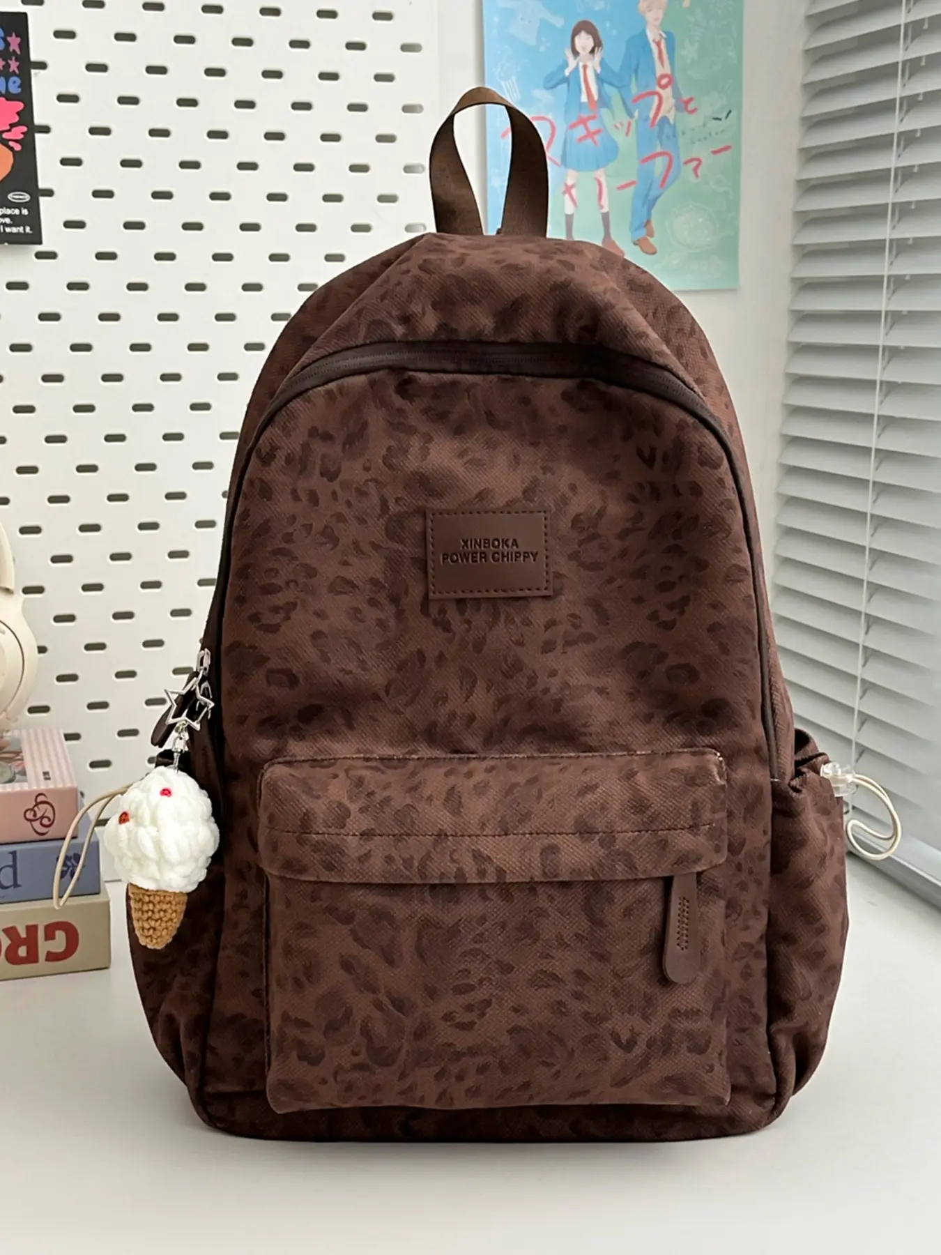 1pc Large capacity women's Printed Backpack, Casual Lightweight Cute Backpack with zipper closure and free hanging accessories, suitable for students to go to school, commuting, shopping, Lightweight daily backpack