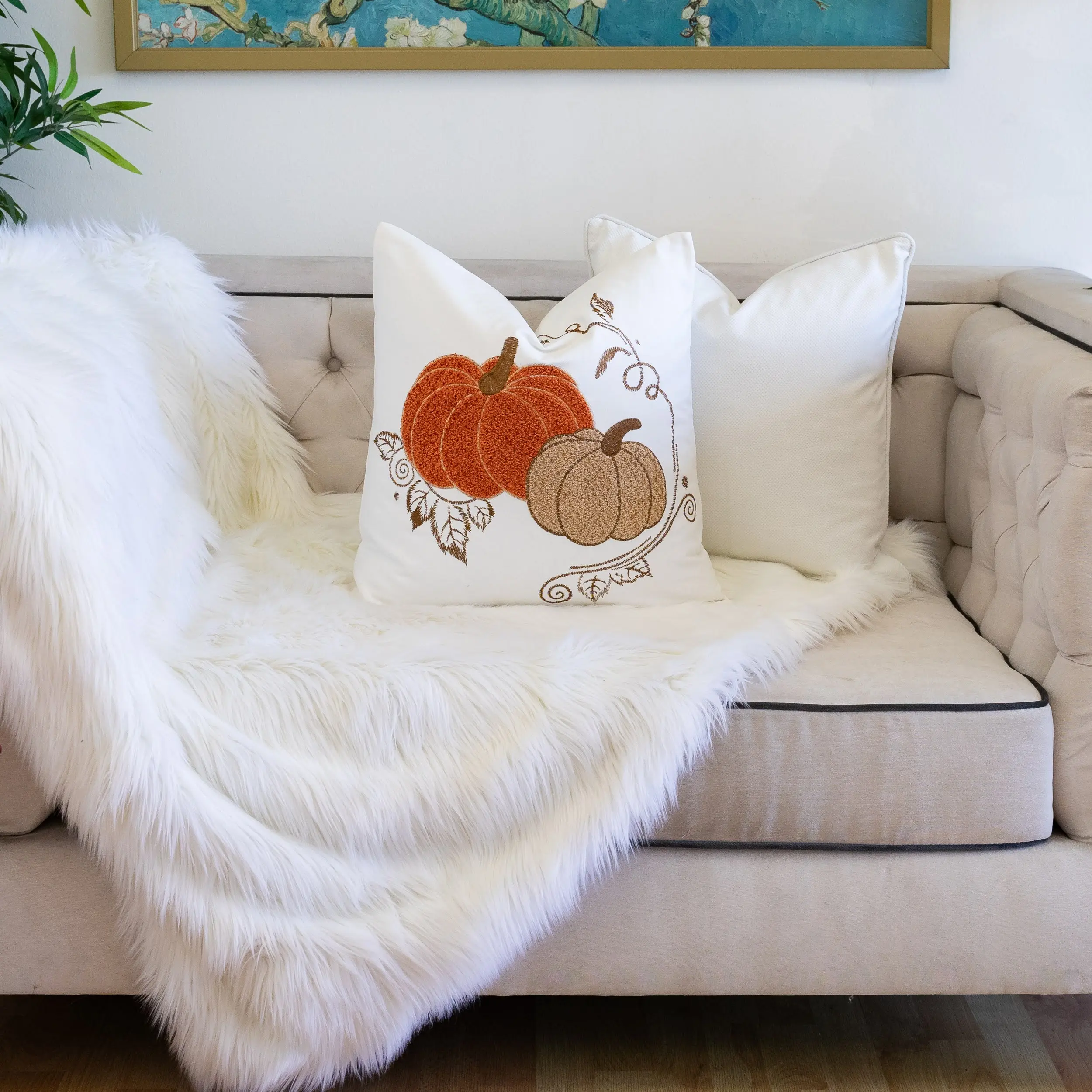 Pumpkin Embroidered Cotton Throw Pillow – Autumn Harvest Accent Cushion