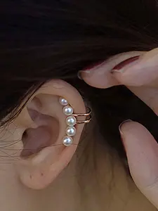 1pair Cute And Gentle Student Irregular Faux Pearl Ladies Ear Bone Clip With No Ear Piercing For Daily Wear