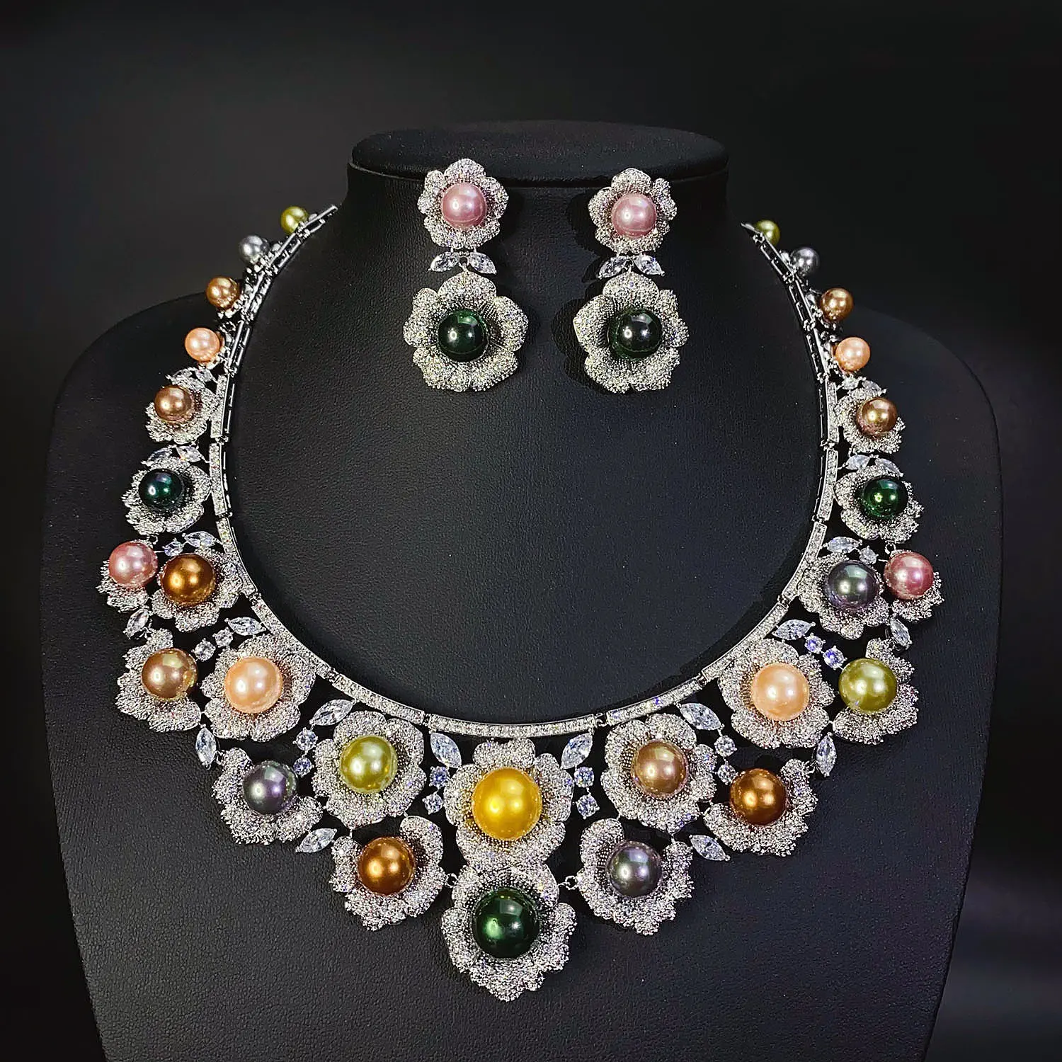 2Pcs Women Luxury Floral Simulated Pearl Bib Collar Jewelry Set, Flower Necklace & Drop Earrings, Bridal Wedding Pageant Formal Evening Accessories