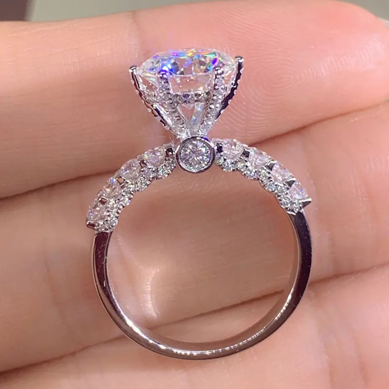 Luxury Platinum Plated Copper Zircon Ring