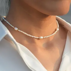 Freshwater Pearl & Seed Beads Beaded Necklaces for Teen Girls, Cute Preppy Choker Necklace Gift for Daughter Sister Friend Women Jewelry