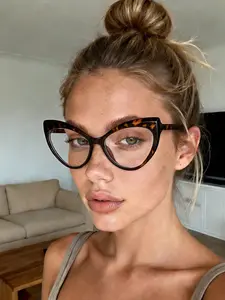 Elegant Cat Eye Blue Light Blocking Glasses, Fashion Eyeglasses, Ultra-Lightweight Durable Frame, Perfect for Work Study Daily Use, Casual Style