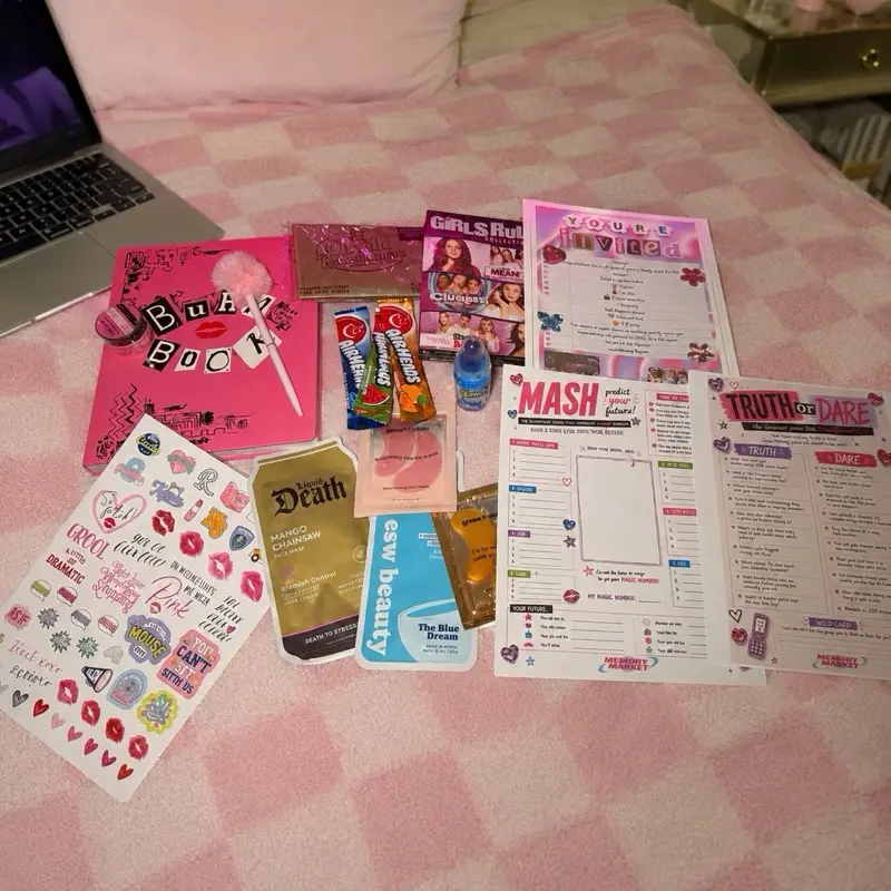 The Ultimate 2000s Summer Sleepover Box ️