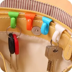 2Pcs Practical Anti Lost Bag Hook Key Clips Key Holder Built-In Bag Inner Folder For Easy Carrying