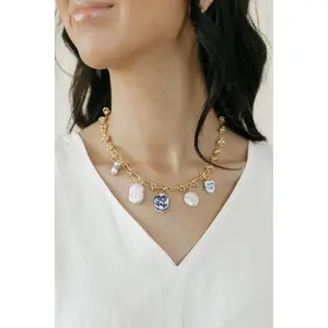 Avery Necklace-Gold