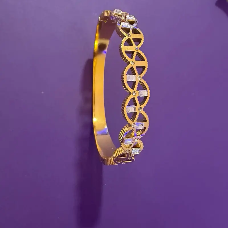 High-Quality Stainless Steel Bangles - Waterproof, Sweatproof, Non-Fade, Non-Tarnish