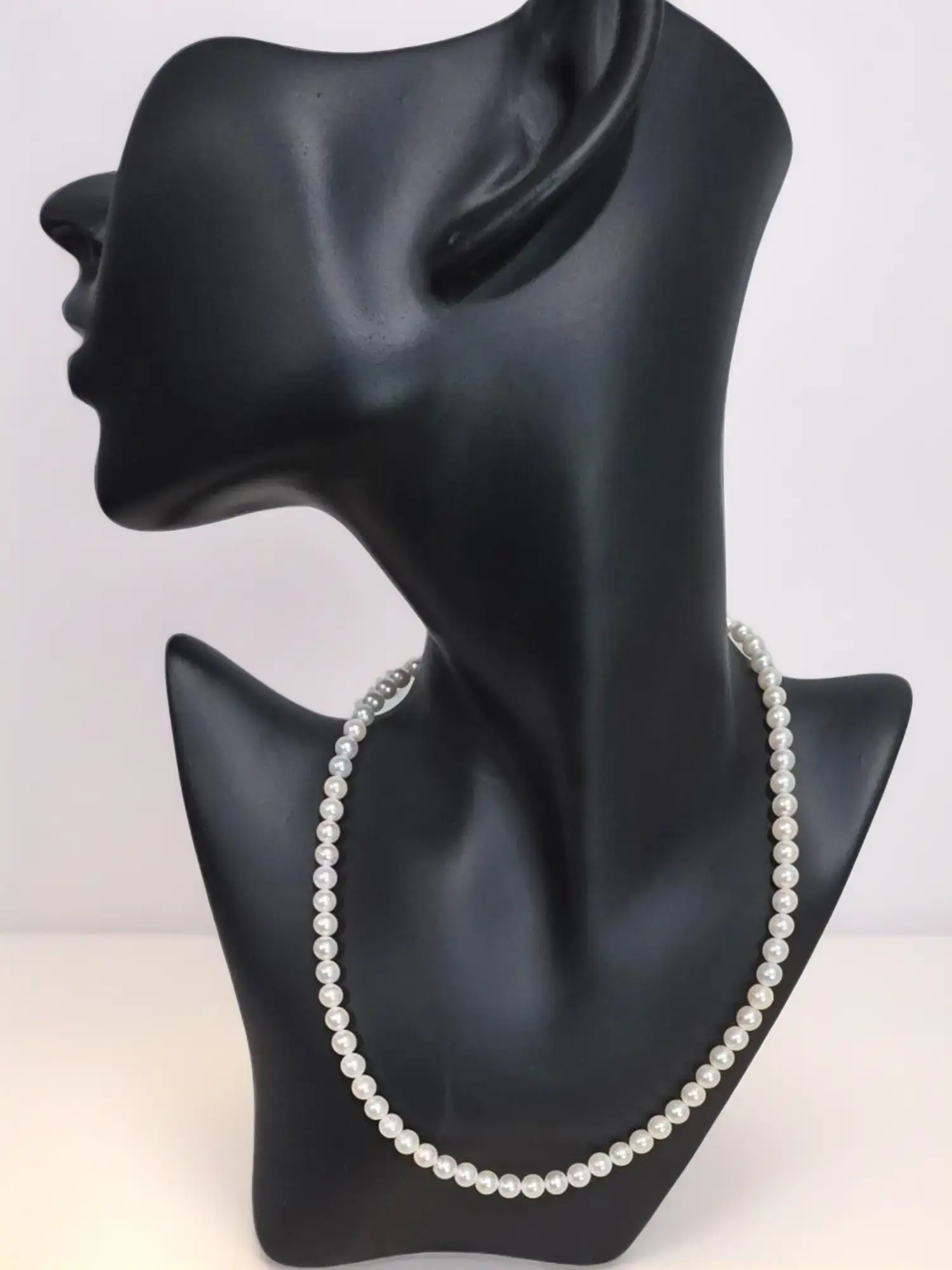 Classic Japanese Akoya Pearl Strand Necklace, Luminous Fine Jewelry for Wedding, Casual, Formal Occasions