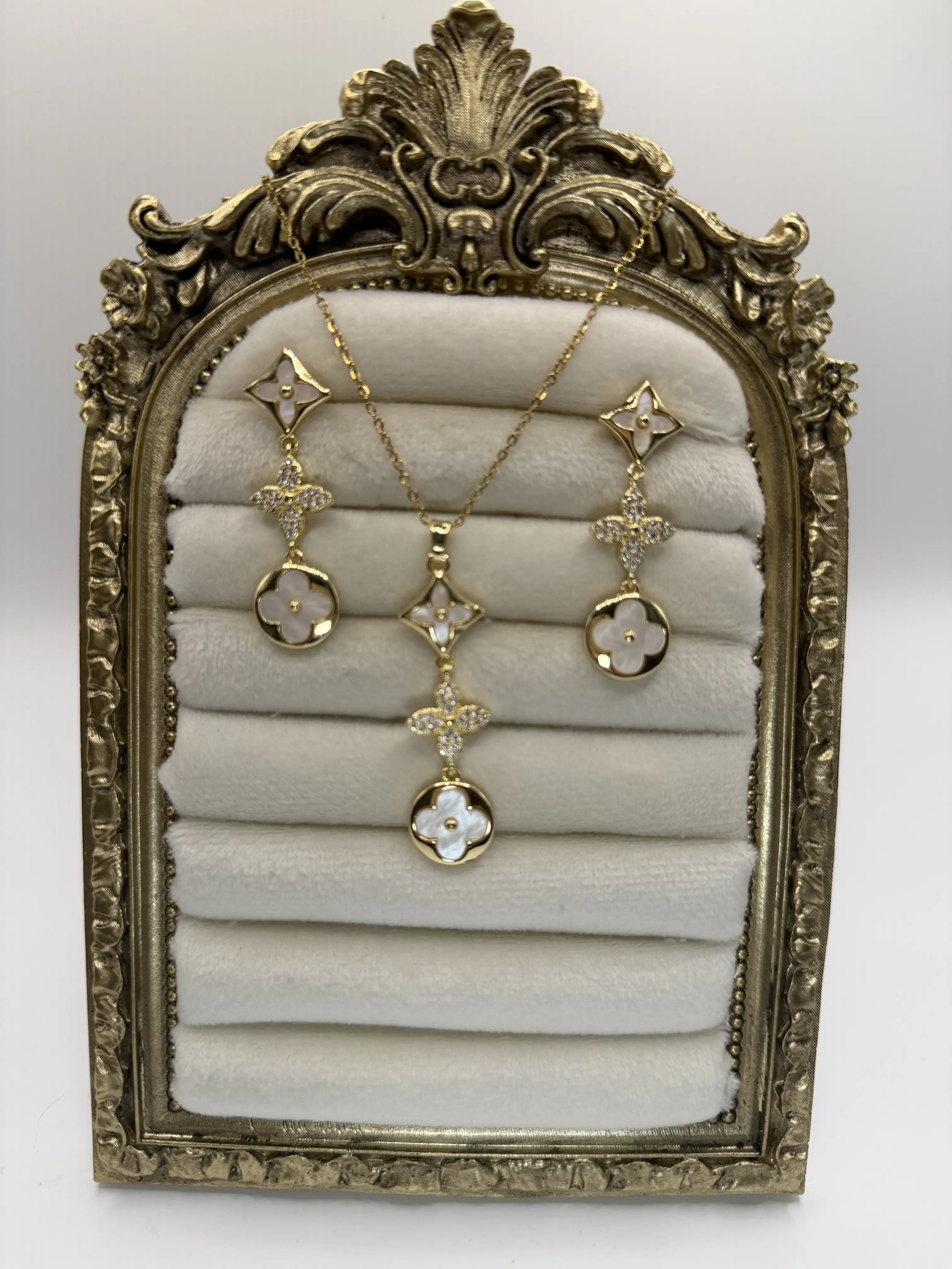 Clover white enamel earrings and necklace set