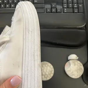 Product Review of SneakERASERS️ Instant Shoe Cleaner: 10 Pack from T** T**g S**