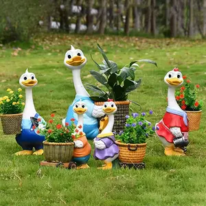 Outdoor Garden Villa Courtyard Decorative Figurine Creative Flower Pot Cartoon Duck Animal Planter Landscape Sculpture Festival Decoration