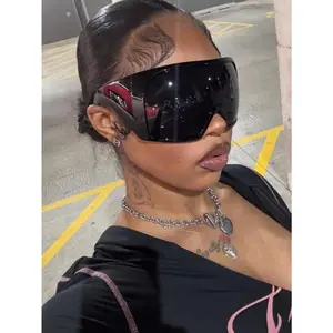 1 Pair Oversized Futuristic Cyberpunk Style Fashion Fashion Glasses, Women's Stylish Glasses, Cool European & American College Vibe, Essential For Back To School, Wraparound Frame