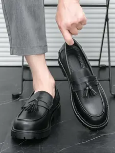 Men's Business Style Solid Color Tassel Decorated Loafers, Round Toe Footwear, Fashionable Casual Comfortable Shoes for Daily Wear, Lightweight Breathable Shoes for All Seasons, Boy