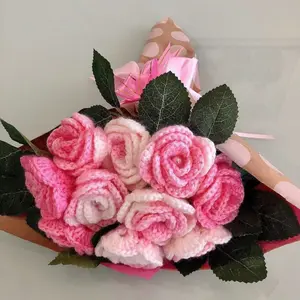 Handmade Crochet Flower Bouquet – Soft Pink & White Everlasting Knitted Roses & Daisies Gift for Her
