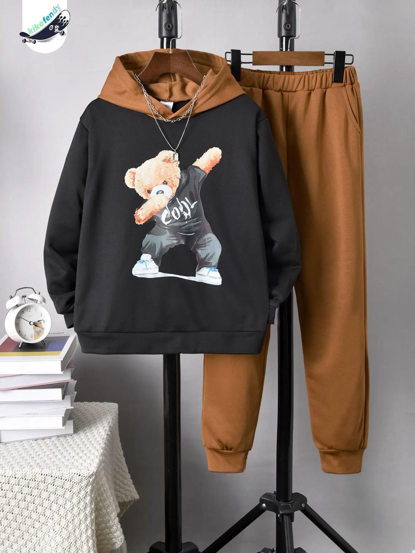 Two-Piece Set Boy's Cartoon Bear Print Hooded Sweatshirt & Plain Elastic Waist Pocket Sweatpants, Street Fashion Cozy Breathable Outfits for Daily Out