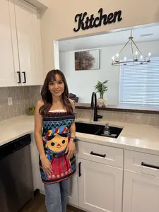 Mexican Aprons - Authentic Mexican Style Apron with Elegant Design and Comfortable Fit