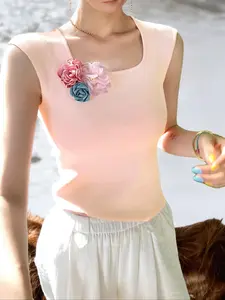 Women's Plain Flower Decor Tank Top, Casual Sleeveless Top for Summer, Women's Clothing for Daily Wear