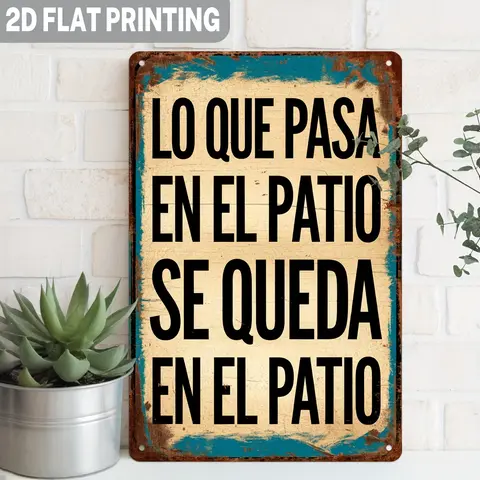 Vintage Turquoise-Beige Distressed Metal Backyard Sign, Spanish Funny "What Happens in The Backyard/Que Pasa en El Se queda en El" Home Signboard, Minimalist Lightweight Pre-Drilled Iron Wall Decoration, Indoor Housewarming Gift Plaque, Trend