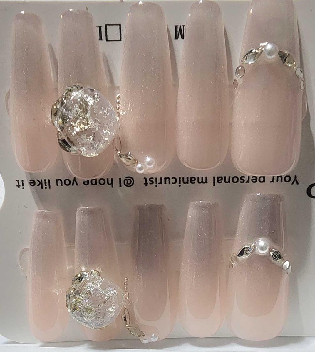 Item: M, $100 100sets