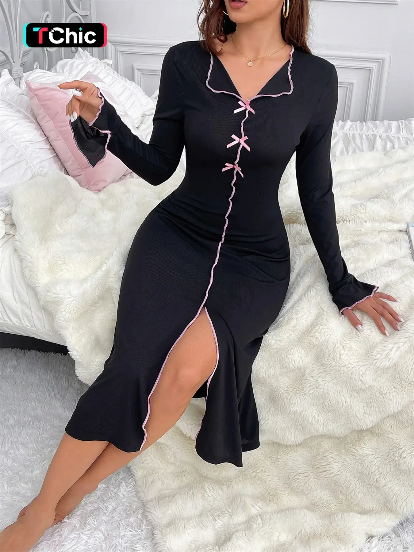 Women's Spring Autumn Long Sleeve Nightgown Sleepwear Dress, Sweet Bowknot Fashion Plain Striped Sexy Slim Fit V Neck Flare Sleeves Home Wear Loungewear House Dress