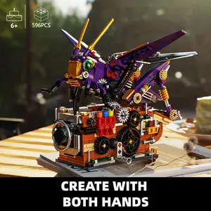 Insect World series small-brick building set, mechanical grasshopper ornament, desktop decoration, creative gift, educational toy for boys, a premium choice for brick collectors