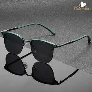 Unisex Vintage Square Sunglasses, Metal Frame Eyewear for Men & Women, UV400 Sun Glasses, Trendy Retro Brand Shades, Stylish Travel, Beach, Driving, Daily Wear