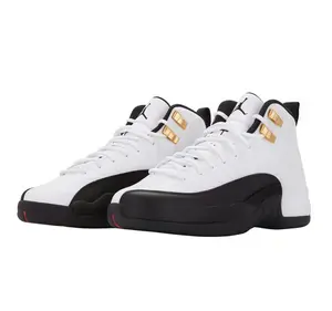 Luxury Sports Collectible Shoes - Premium Pebbled Leather and Shiny Patent Leather Design for Court Use