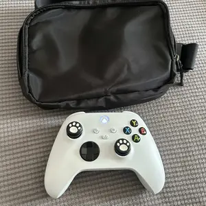 review image 0