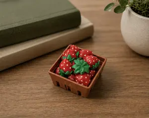 Strawberry Box Fidget Clicker – Cute Desk Toy, Sensory Clicker, Pocket Gift, 3D Printed Toy
