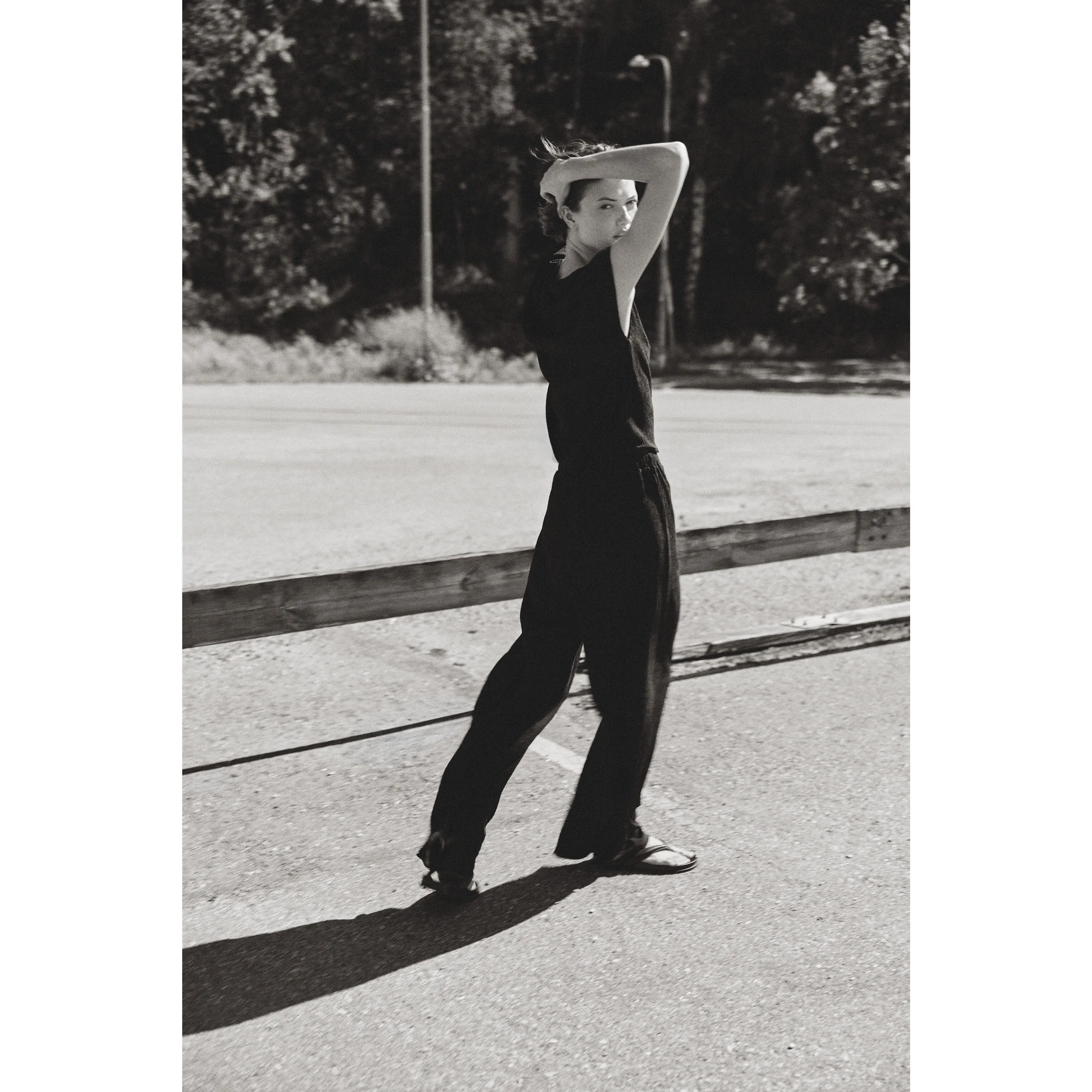 H&M Crinkled drawstring trousers