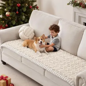 Washable anti-slip sofa cover for dogs, dual cushion sofa, pet-friendly plush sofa protection and pet mattress.