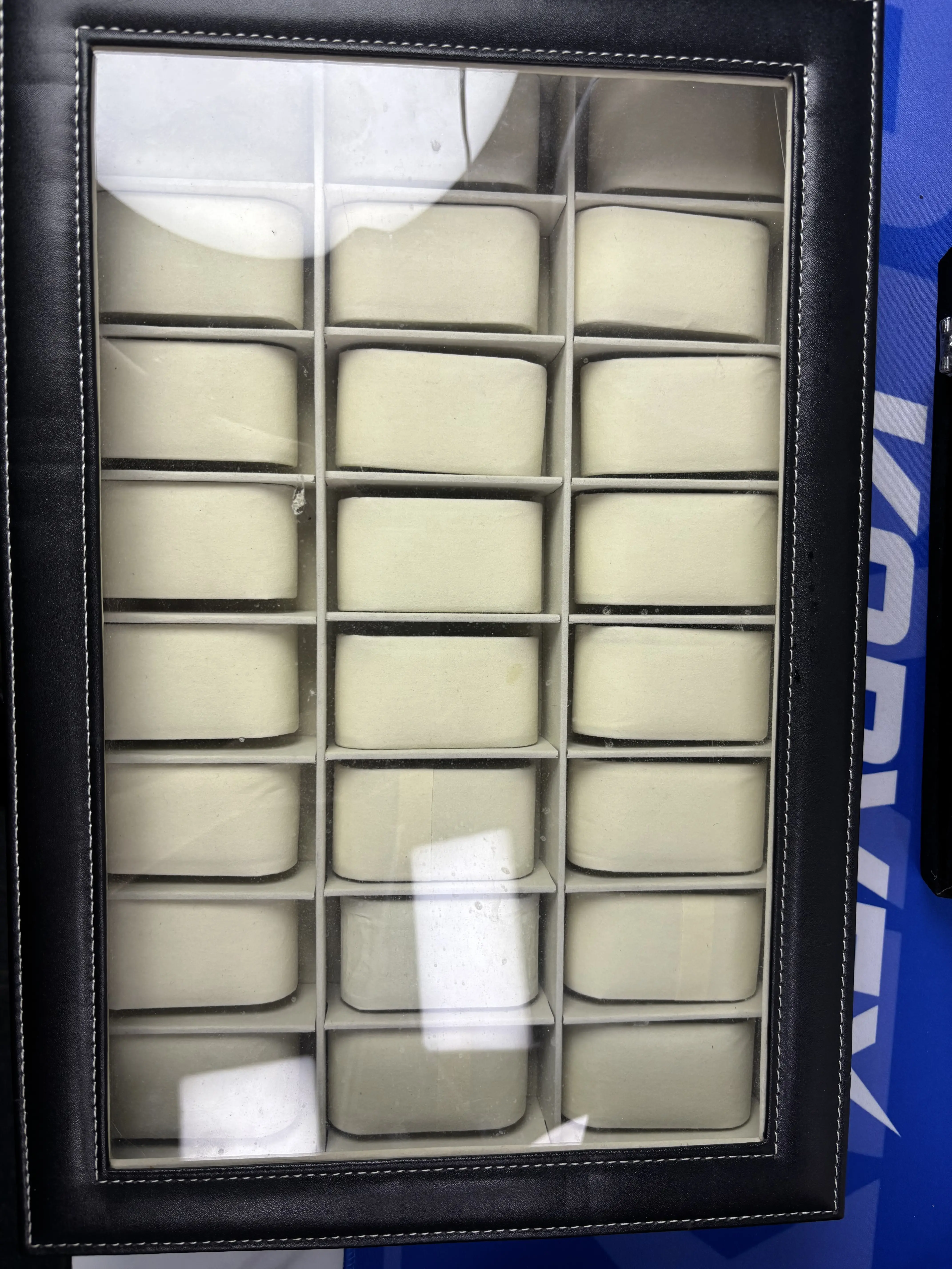24-Slot Black Watch Box 24-Slot Black Watch Box