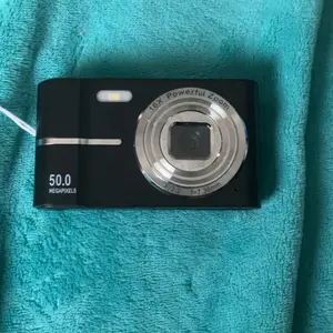 Product Review of FHD 1080P Digital Camera with SD Card, 16X Digital Zoom Camera, Portable Mini Camera for Teenagers Students Boys Girls, Point and Shoot Camera for Gifts, Tech Gadgets, Gift from ☆**♡