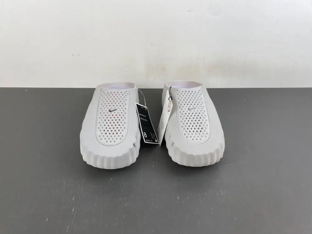 Light Gray Perforated Wavy Thick-soled Closed-toe Slides, Elegant Muted Shade Suits Daily Commute And Casual Minimalist Outfits