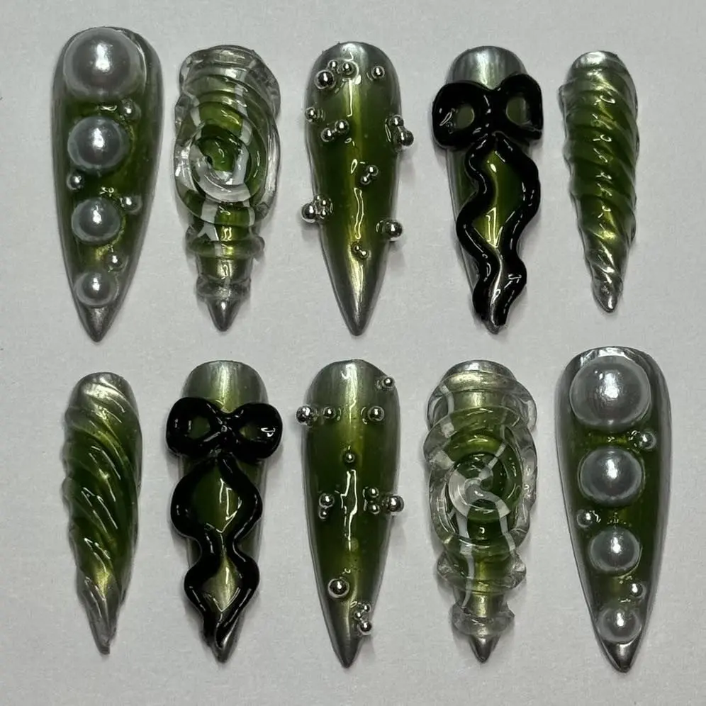 Handmade Toxic Green 3D Press-On Nails, Gothic Swamp Witch Halloween Nail Art Decorations