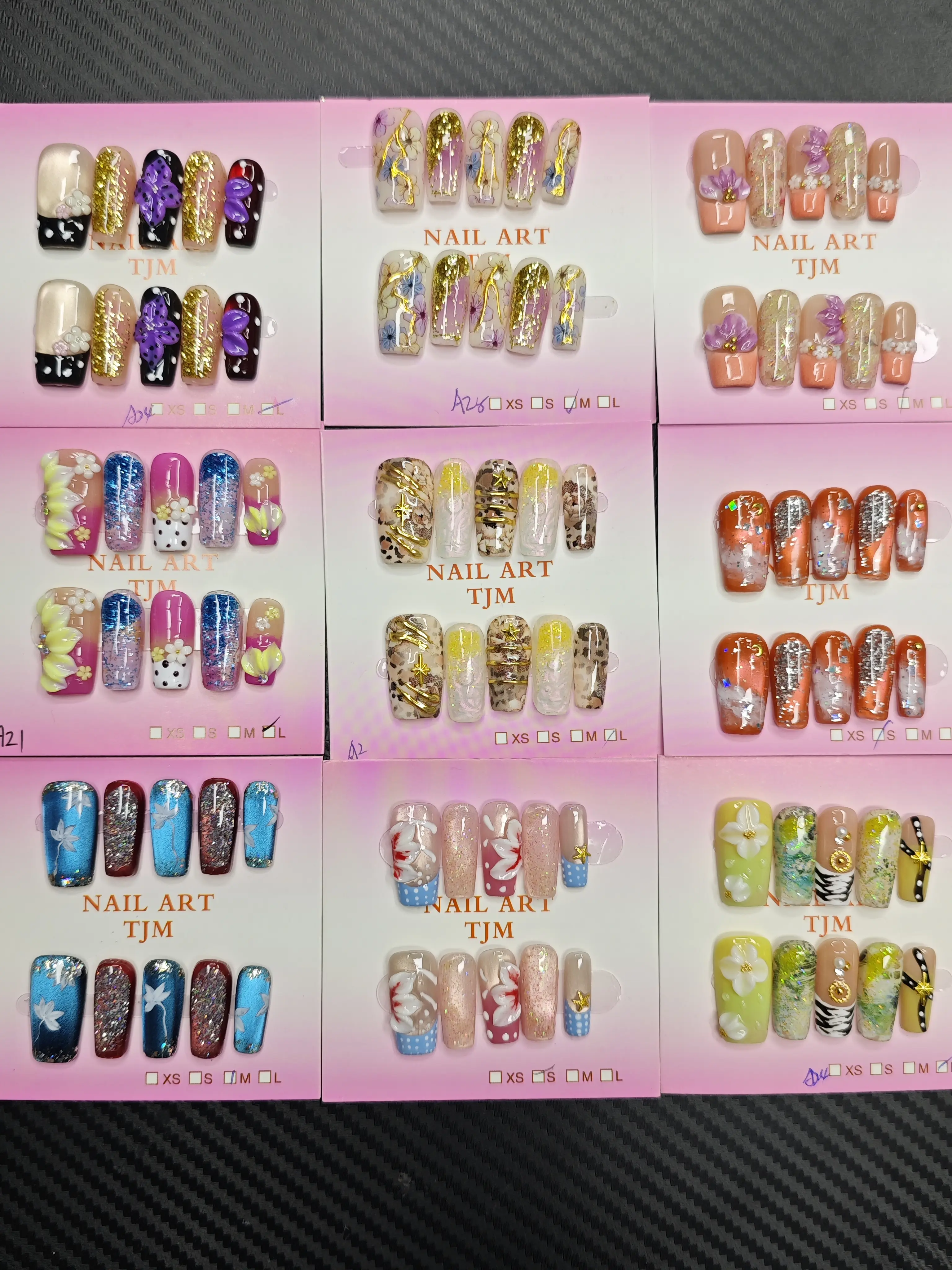 Mina(20660)gc.$30 for 5pcs