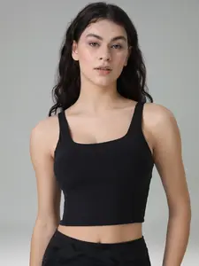 Colorfulkoala Dreamlux Criss-Cross Back Yoga Bra Low Impact Workout Tops with Removable Cups Lightweight Activewear Fitness Clothes Machine Washable