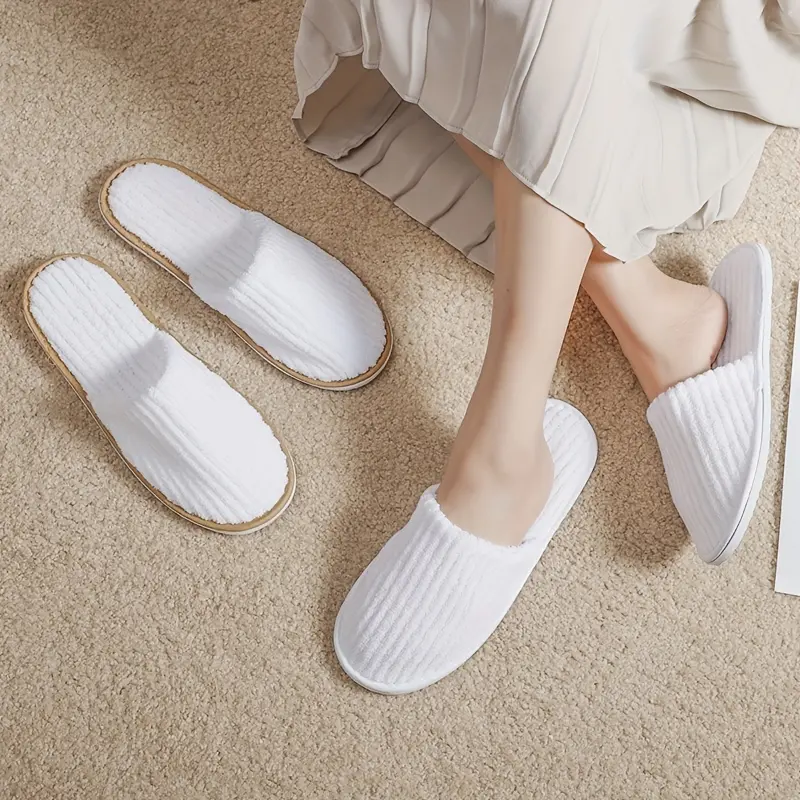 Women's Casual Slippers, 10 Pairs Bulk Luxury Ultra-Soft Non-Slip Hotel & Spa Quality Footwear - Perfect for Guests, Shoeless Homes Flipflop Slides