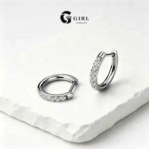 GGIRL Trendy, Versatile, And Unique Designs Suitable For Multiple Piercings—Stackable Earrings For Cartilage, Earlobes, And Helix Piercings. This Three-Size Earring Set Makes The Perfect Gift For Earring Enthusiasts And Fans Of Layered Styling