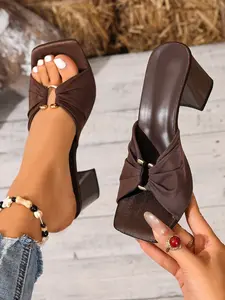 Round Ring Decorated Square Toe Crinkle Sandals, Casual Beach Sandals, Thick Heel High Heels Outdoor Fashion Shoes for Women, Stylish Summer Footwear