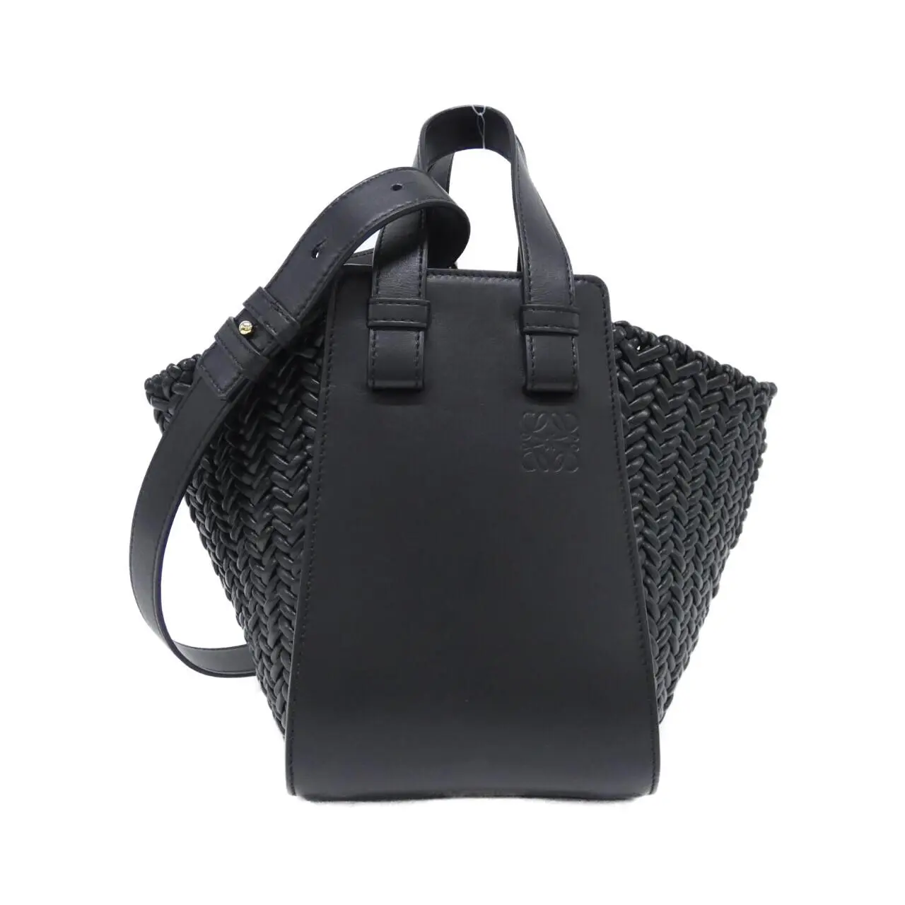 Pre-owned Loewe Calfskin Shoulder Bags Hammock Compact Calf Lamb Shoulder Bag