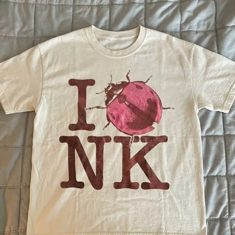 Noah Kahan The Great Divide I Love NK Ladybug off white Tee