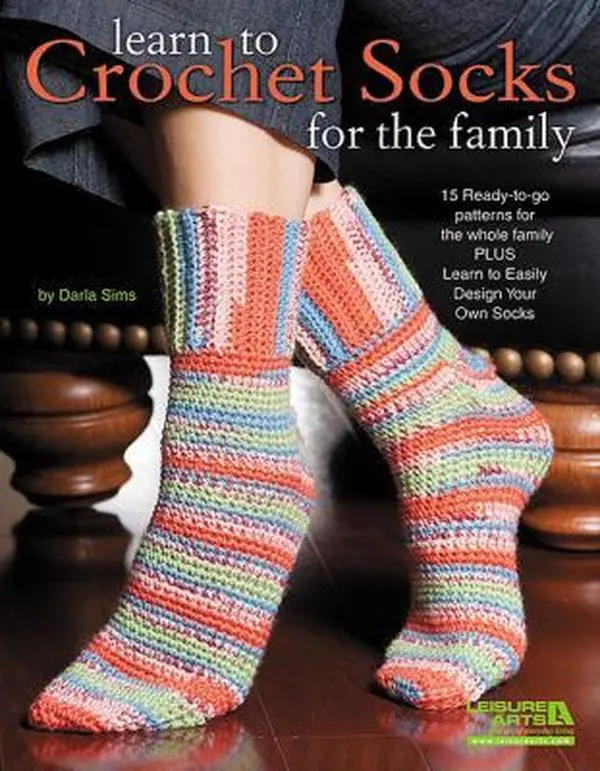 Used Like New Soft Cover Book - Socks for the Family: 15 Ready-to-Go Patterns Plus a Guide to Design Your Own by Darla Sims (English, 56 Pages, 0.77 lbs), Family Use