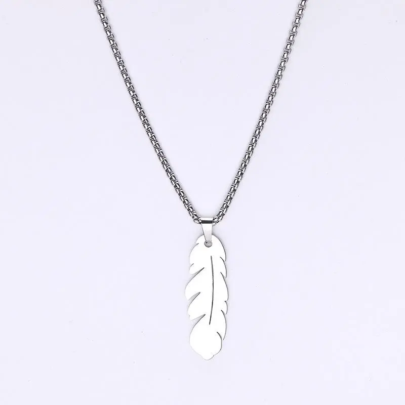 Stainless Steel Feather Pendant Necklace - Elegant Decorative Charm Necklaces for Freedom & Strength, Effortlessly Stylish Costume Jewelry Accessory