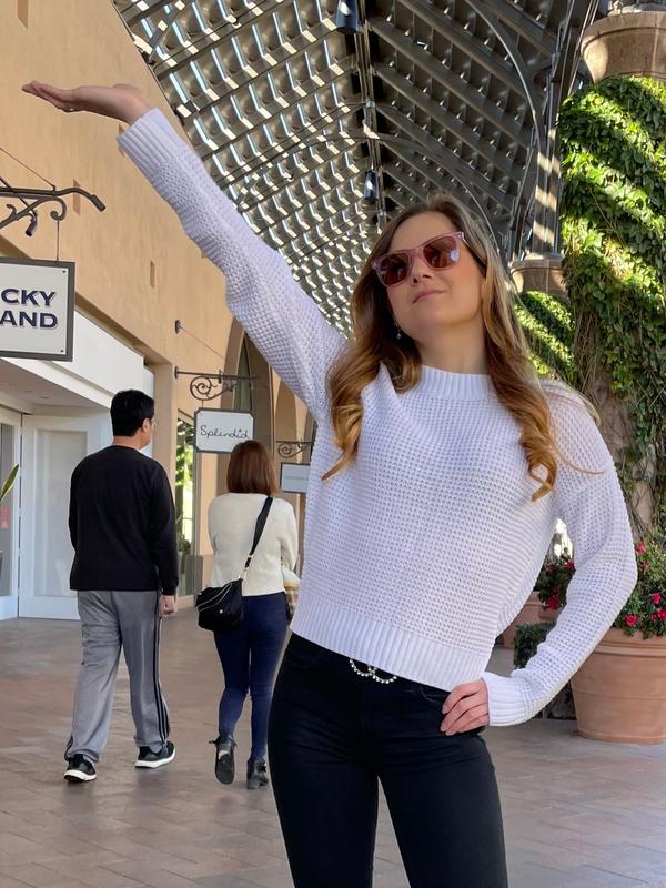 Knitted White Sweater Light Top deals 2024 knitwear fall sweater long sleeve Womenswear Outfit