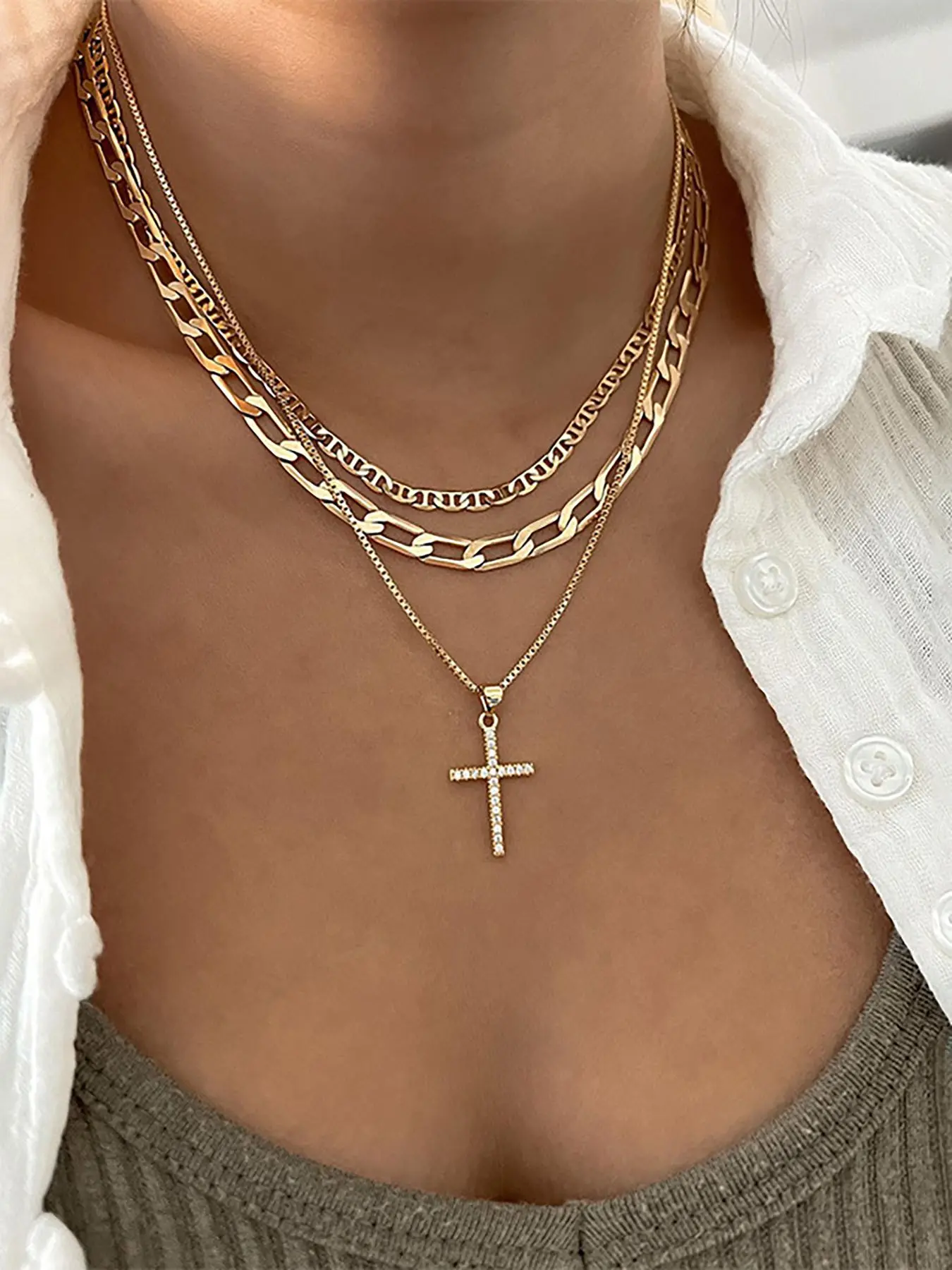 Three-Layer Cross Design Pendant Necklace, Layered Necklaces, Elegant Alloy Chain, All Seasons Wear, No Choking Hazard, Perfect Gift
