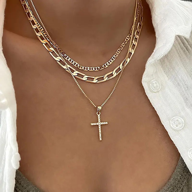 Three-Layer Cross Design Pendant Necklace, Layered Necklaces, Stacking Necklace, Elegant Alloy Chain, All Seasons Wear, No Choking Hazard, Perfect Gift