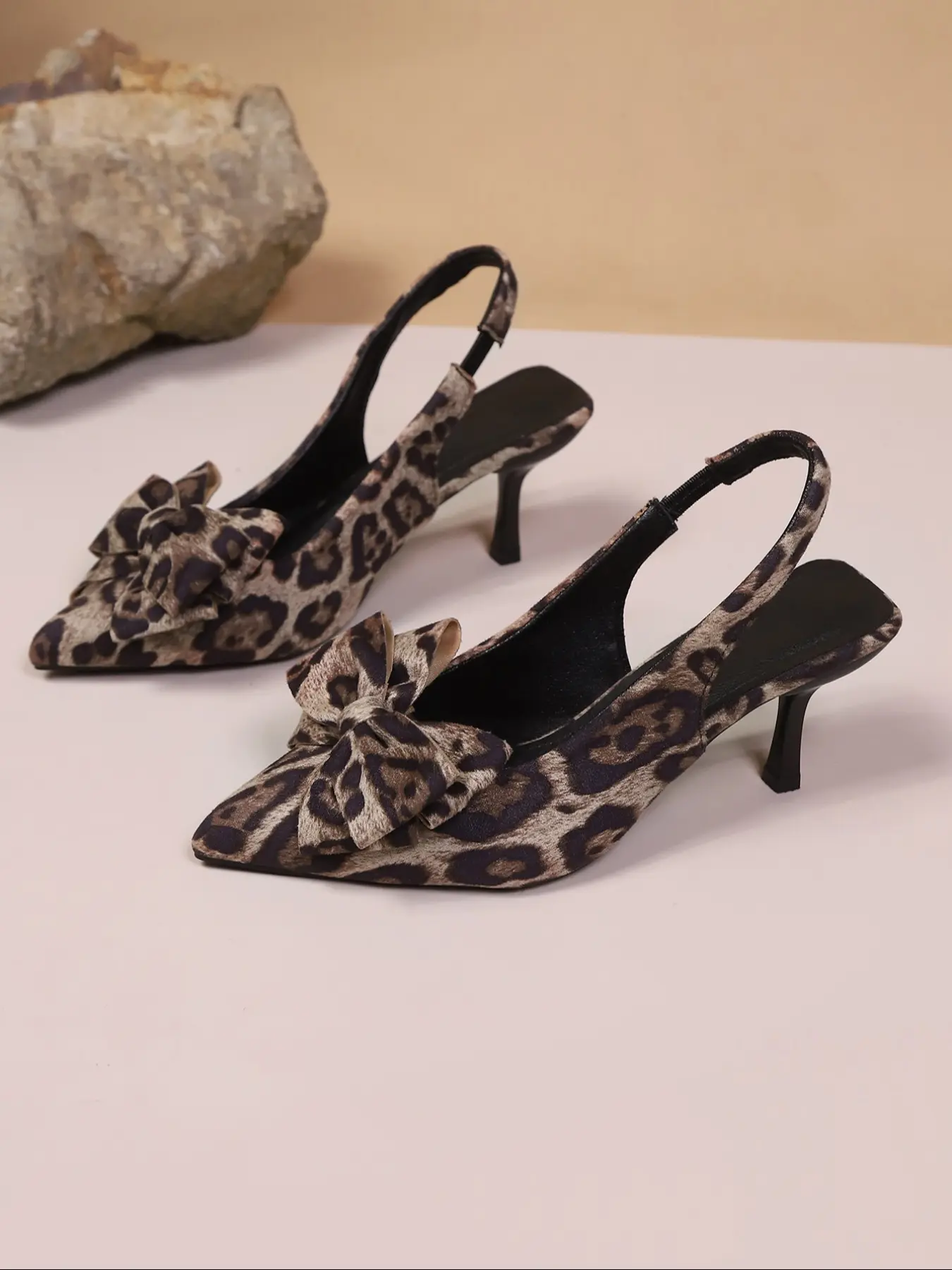 Women's Stiletto Heel Floral Print High-Heeled Shoes, Textile Upper & Rubber Sole, Fashionable Office Footwear for All Seasons